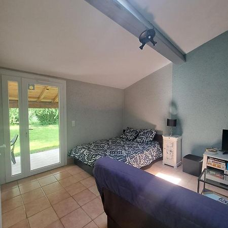 Studio avec jardin à 5 min du Parc Walibi Roquefort  Esterno foto